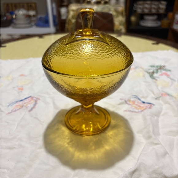 Vintage Jeannette Amber Glass Candy Dish - Picture 1 of 8